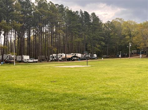 Askew's landing rv campground  Parking; Swimming pool; Find Nearby: ATMs, Hotels, Night Clubs, Parkings, Movie Theaters;